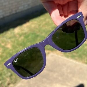 👗Ray-Ban Violet Wayfarer Sunglasses
